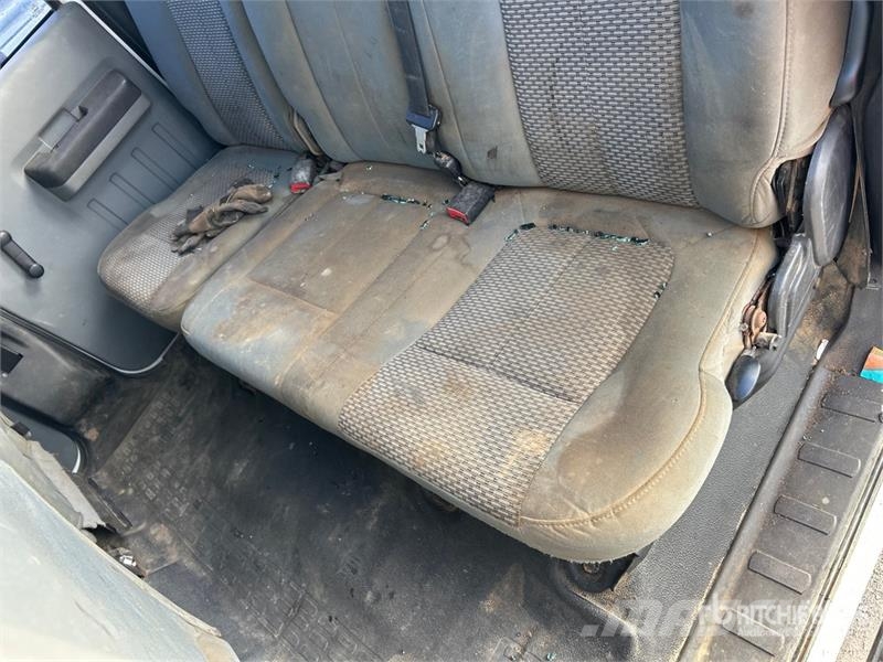 Ford F-250 4x4 Crew Cab Pickup Otras furgonetas