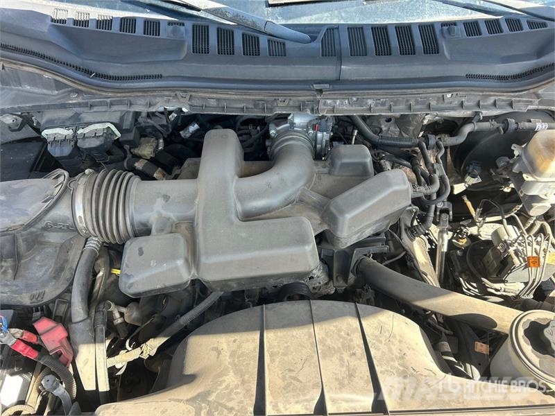 Ford F-250 4x4 Crew Cab Pickup Furgoni altro