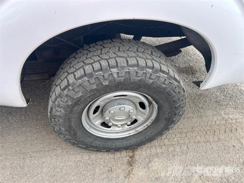 Ford F-250 4x4 Crew Cab Pickup (Inoperable) Anders