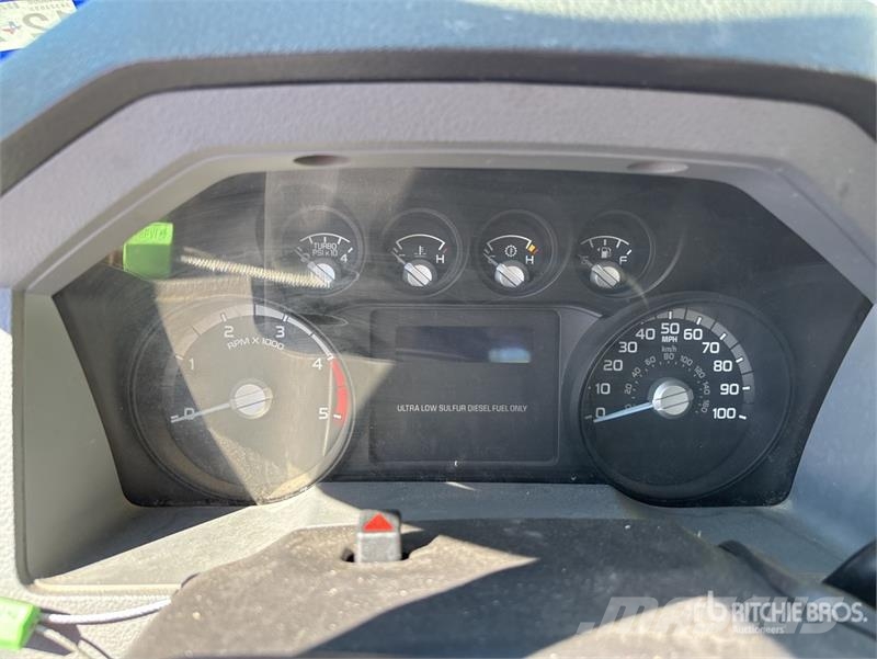 Ford F-250 4x4 Extended Cab Pickup Ostalo