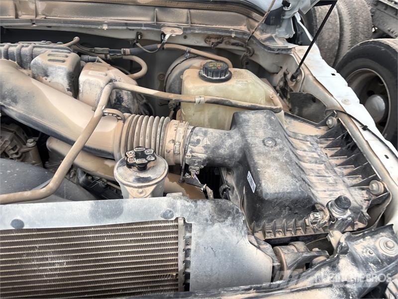 Ford F-250 4x4 Extended Cab Pickup 其他