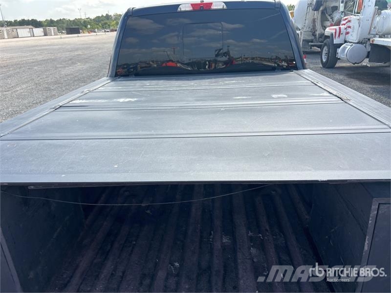 Ford F-250 King Ranch 4x4 Crew Cab Pickup Andere Transporter