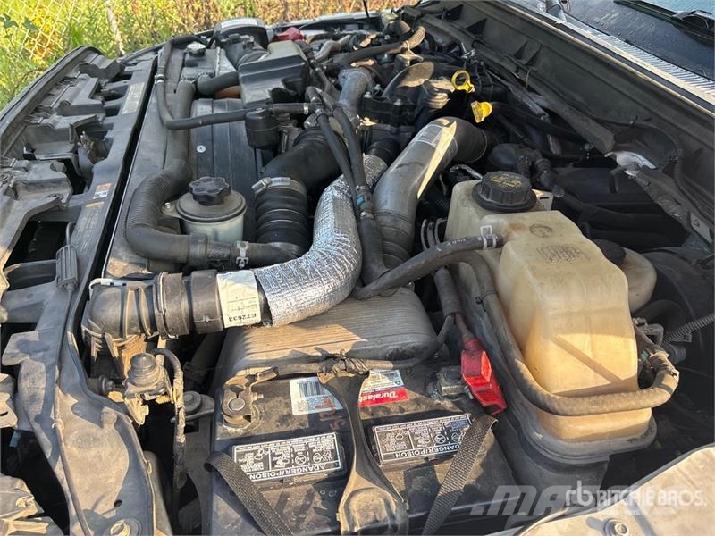 Ford F-250 King Ranch 4x2 Crew Cab Pickup (Inoperable) 其他