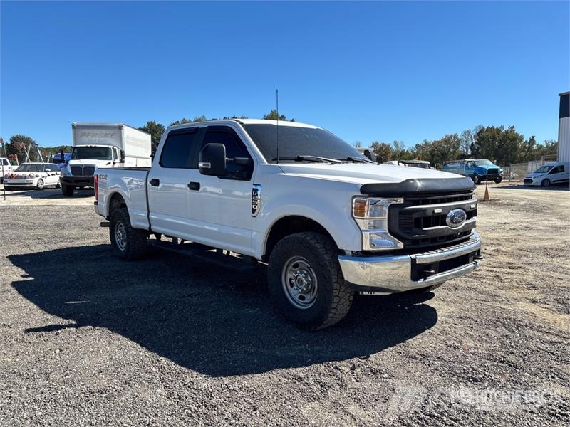 Ford F-250 Platinum 4x4 Crew Cab Pickup Прочие фургоны