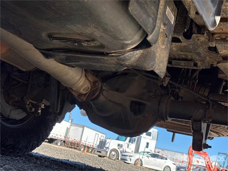 Ford F-250 Platinum 4x4 Crew Cab Pickup Прочие фургоны