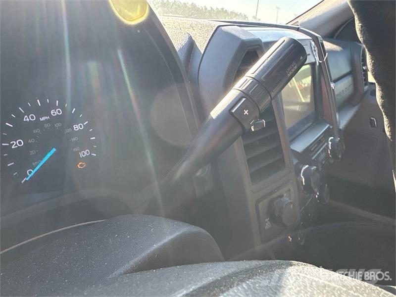 Ford F-250 STX 4x4 Crew Cab Pickup 其他