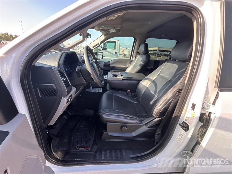Ford F-250 STX 4x4 Crew Cab Pickup Furgoni altro