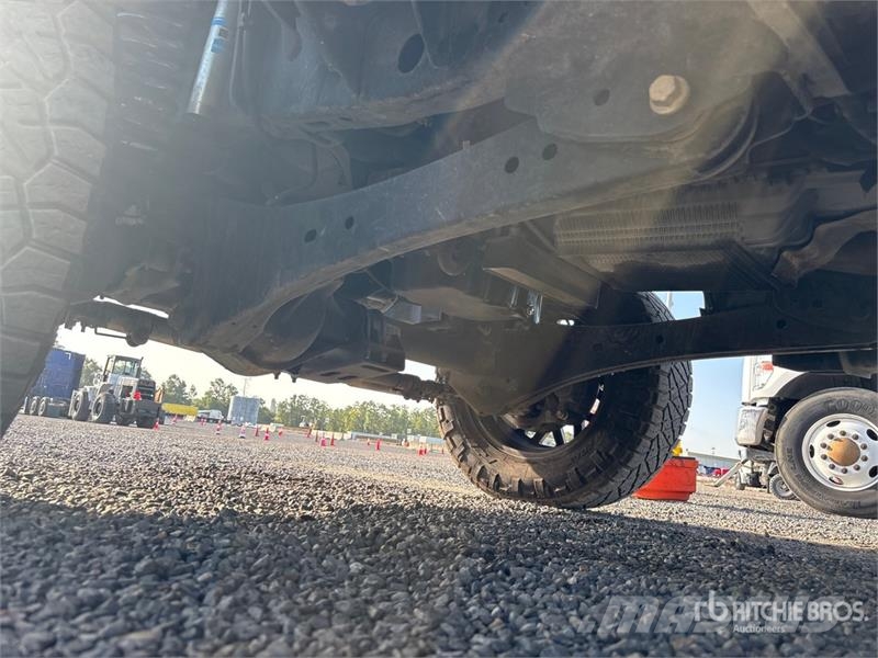 Ford F-250 STX 4x4 Crew Cab Pickup Furgoni altro