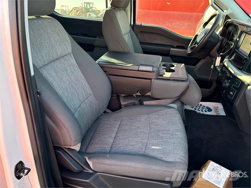 Ford F-250 STX 4x4 Crew Cab Pickup Drugi