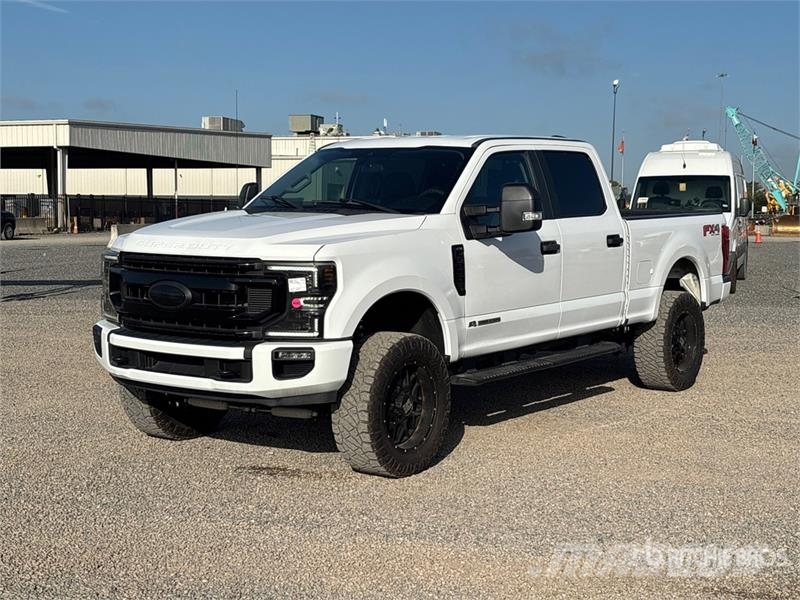Ford F-250 STX 4x4 Crew Cab Pickup Furgoni altro