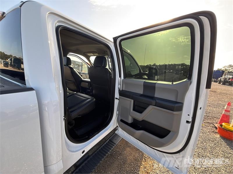 Ford F-250 STX 4x4 Crew Cab Pickup Furgoni altro