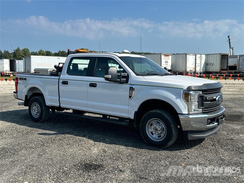 Ford F-250 Super Duty King Ranch 4x4 Crew Cab Pickup Anders
