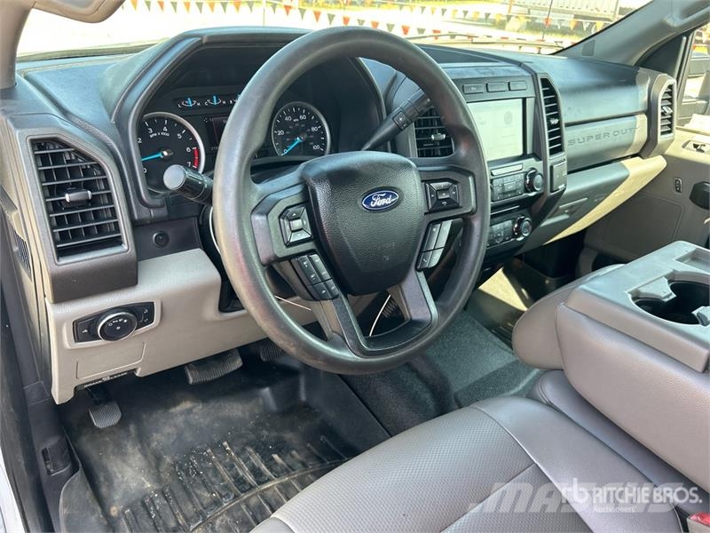 Ford F-250 Super Duty King Ranch 4x4 Crew Cab Pickup Anders