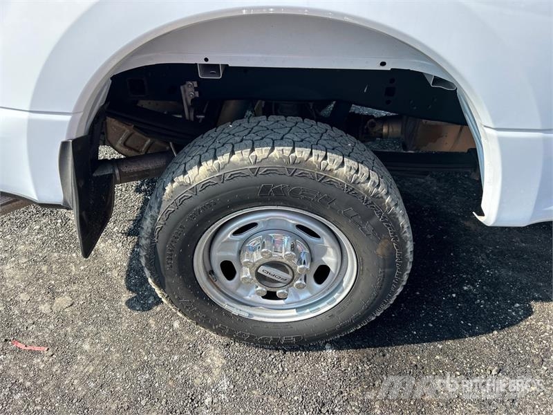 Ford F-250 Super Duty King Ranch 4x4 Crew Cab Pickup Anders