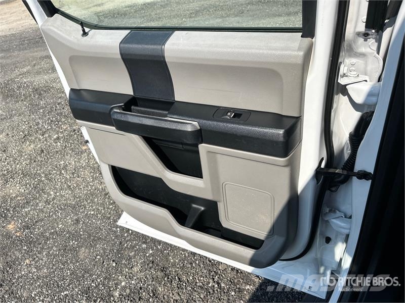 Ford F-250 Super Duty King Ranch 4x4 Crew Cab Pickup Anders