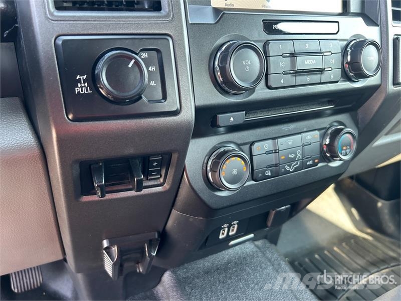 Ford F-250 Super Duty King Ranch 4x4 Crew Cab Pickup Anders