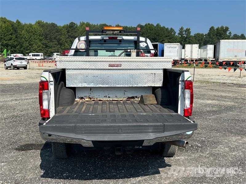 Ford F-250 Super Duty King Ranch 4x4 Crew Cab Pickup Anders