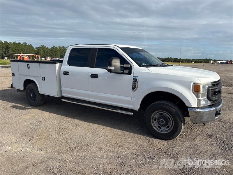 Ford F-250 Utility Truck شاحنات خفيفة/مفصلية الجوانب