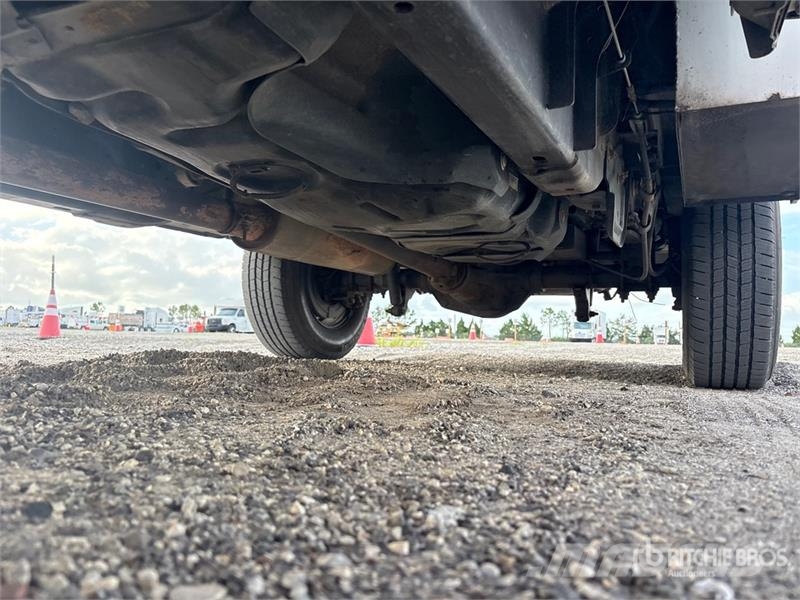 Ford F-250 Utility Truck شاحنات خفيفة/مفصلية الجوانب