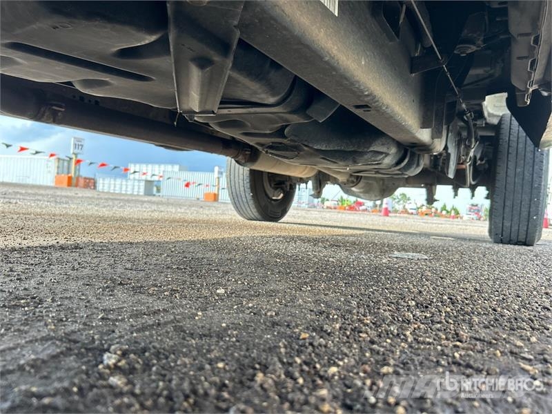 Ford F-250 XL 4x2 Crew Cab Pickup 其他