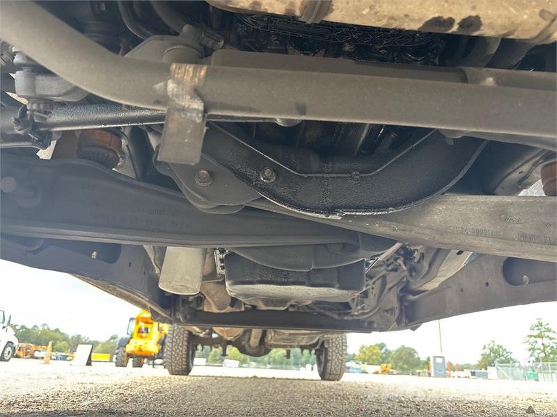 Ford F-250 XL 4x2 Crew Cab Pickup Citi