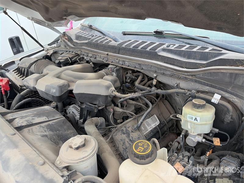 Ford F-250 XL 4x2 Crew Cab Pickup (Inoperable) Інше