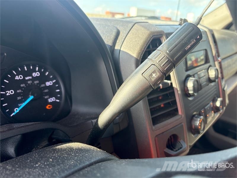 Ford F-250 XL 4x2 Crew Cab Pickup Άλλα Vans