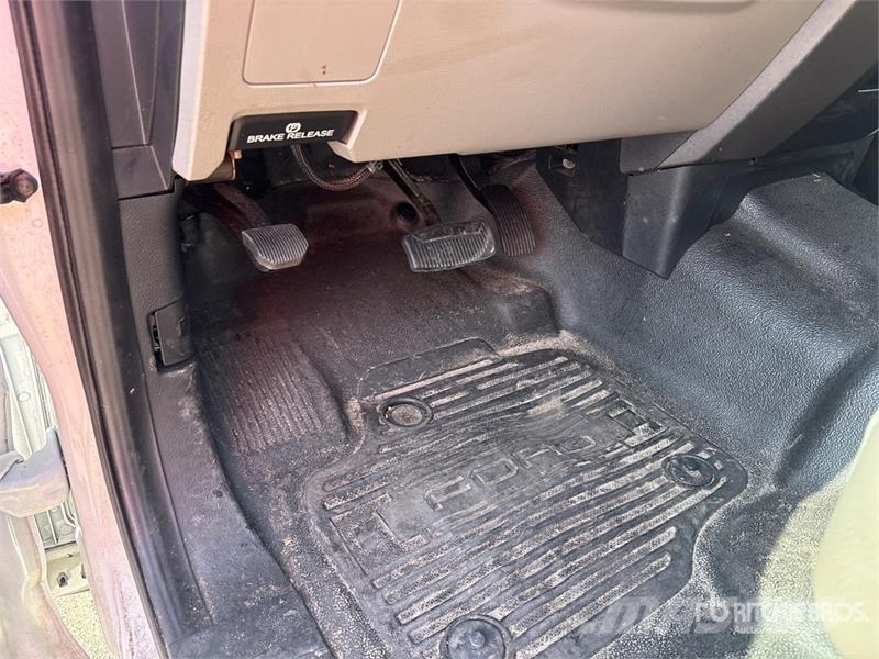 Ford F-250 XL 4x2 Crew Cab Pickup Άλλα Vans