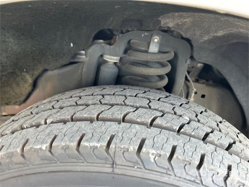 Ford F-250 XL 4x2 Crew Cab Pickup 其他