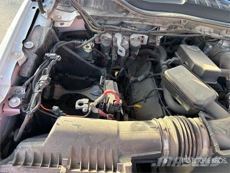 Ford F-250 XL 4x2 Crew Cab Pickup 其他