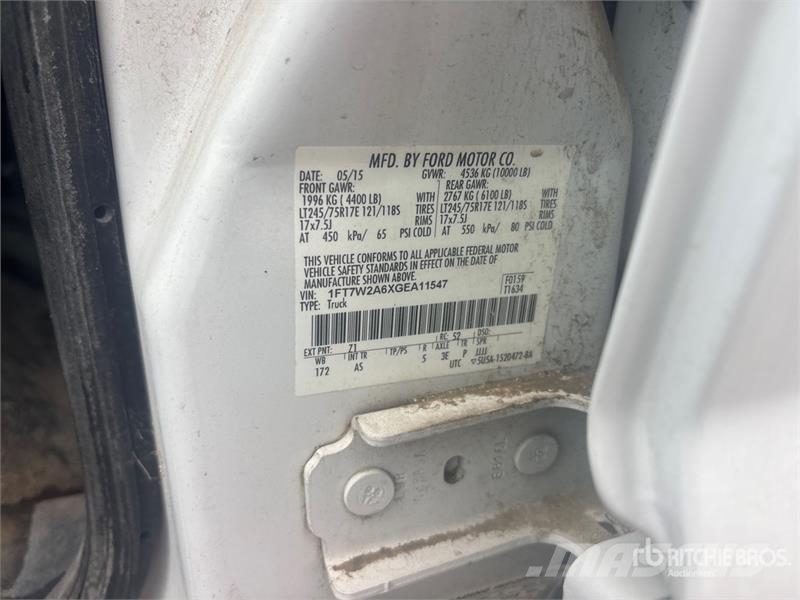 Ford F-250 XL 4x2 Crew Cab Pickup Other