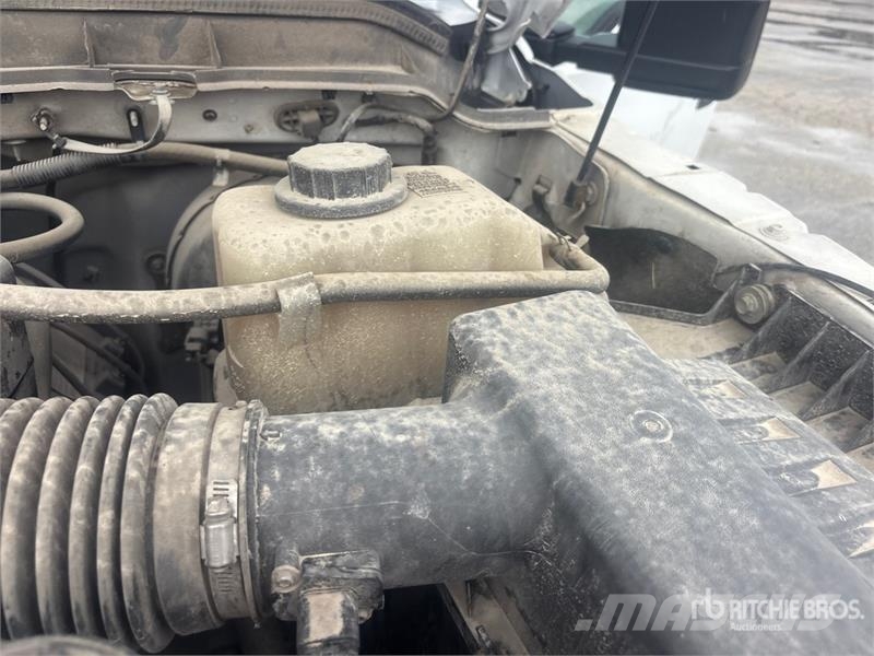 Ford F-250 XL 4x2 Crew Cab Pickup Other