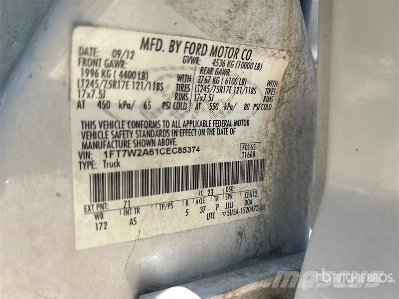 Ford F-250 XL 4x2 Crew Cab Pickup (Inoperable) Egyéb