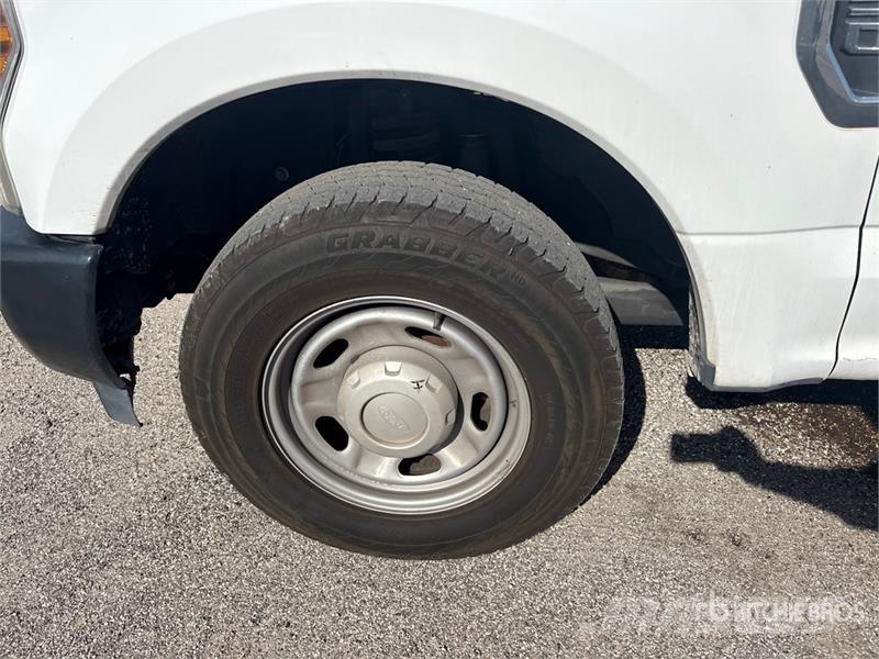 Ford F-250 XL 4x2 Crew Cab Pickup Άλλα Vans