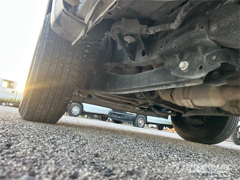 Ford F-250 XL 4x2 Extended Cab Pickup Furgoni altro