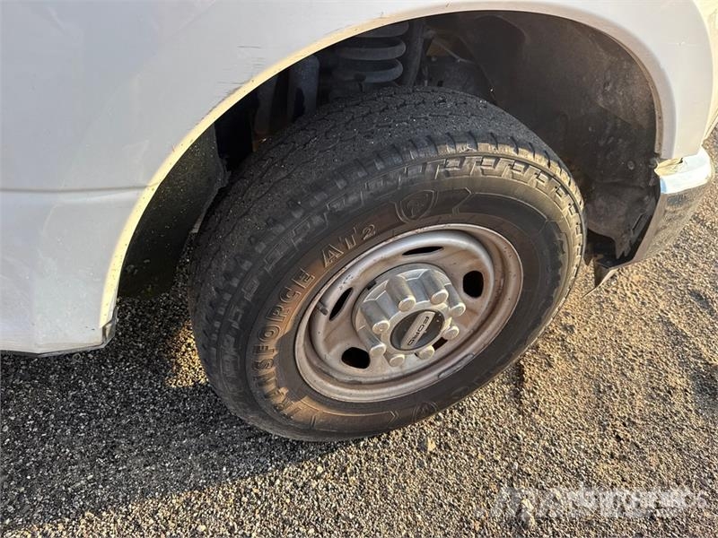 Ford F-250 XL 4x2 Extended Cab Pickup Інше