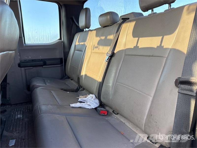 Ford F-250 XL 4x2 Extended Cab Pickup Інше