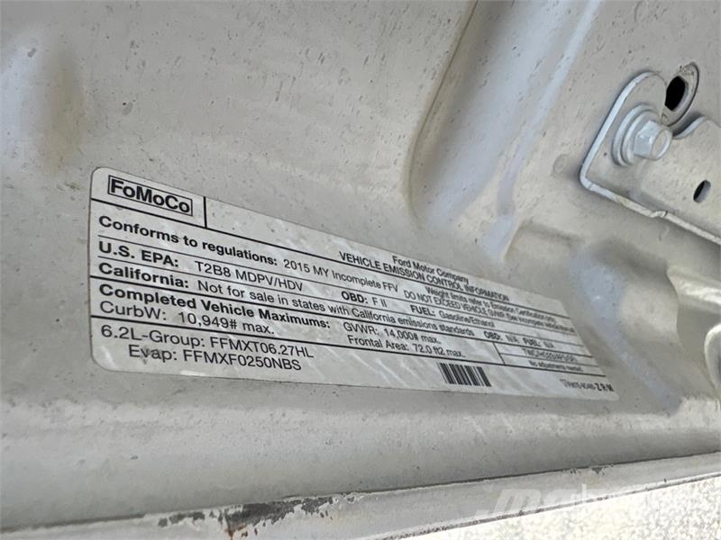 Ford F-250 XL 4x2 Extended Cab Utility Truck Utilitaire benne