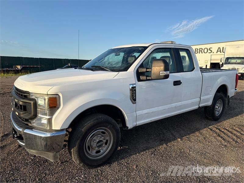 Ford F-250 XL 4x2 Extended Cab Pickup Інше
