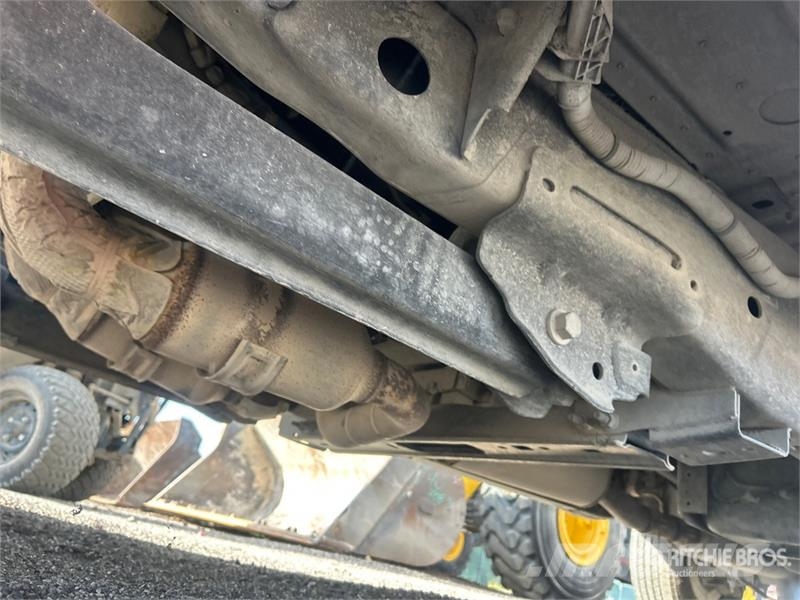 Ford F-250 XL 4x2 Extended Cab Pickup Outro