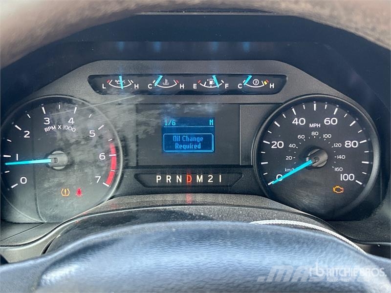 Ford F-250 XL 4x2 Extended Cab Pickup Ostalo