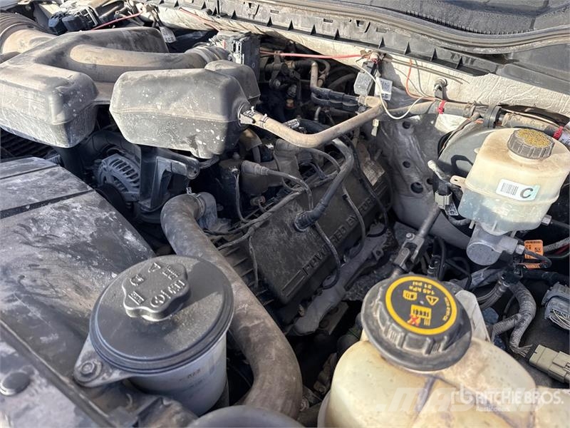 Ford F-250 XL 4x2 Extended Cab Pickup Прочие фургоны