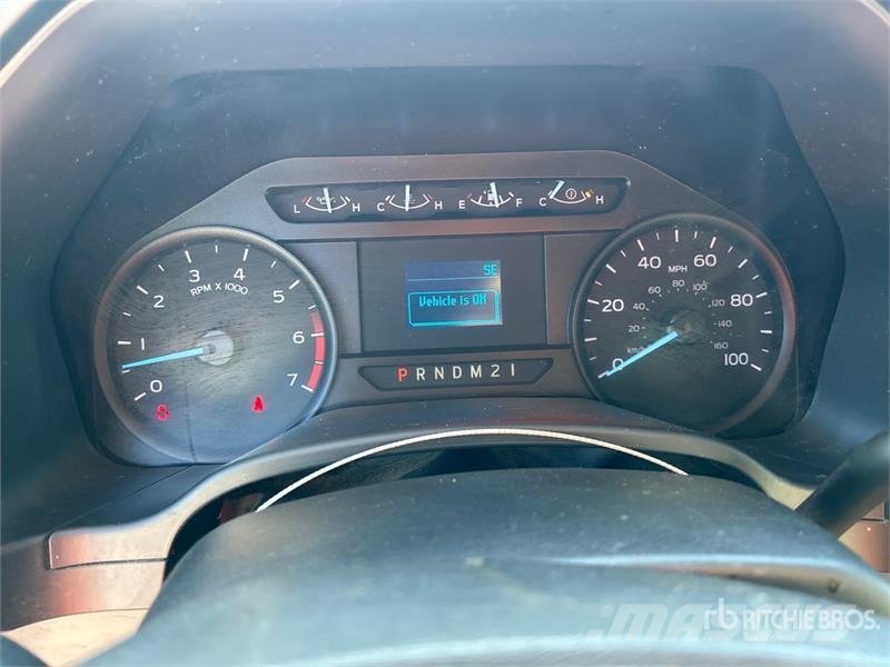 Ford F-250 XL 4x2 Extended Cab Pickup 其他