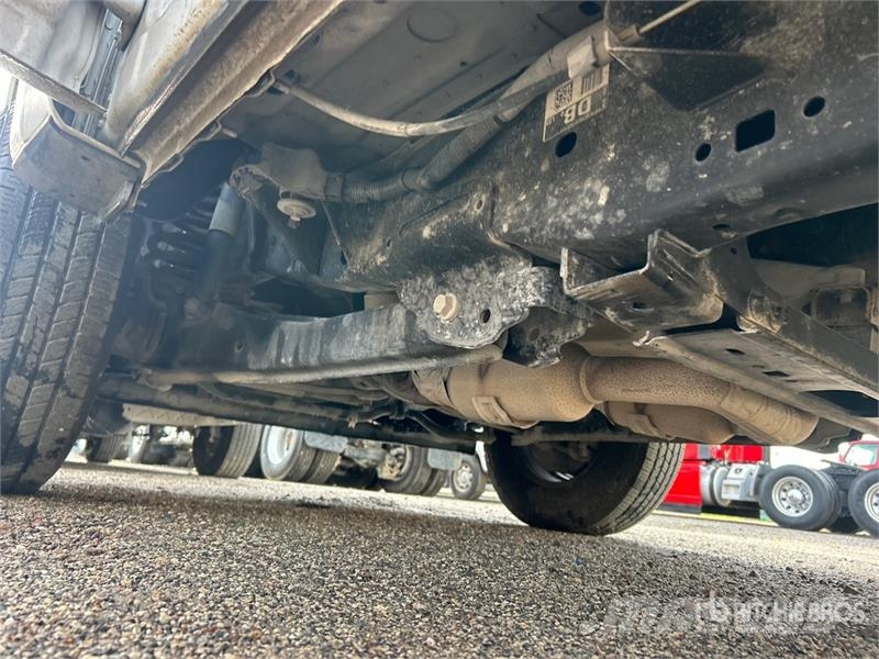Ford F-250 XL 4x2 Extended Cab Pickup Ostalo