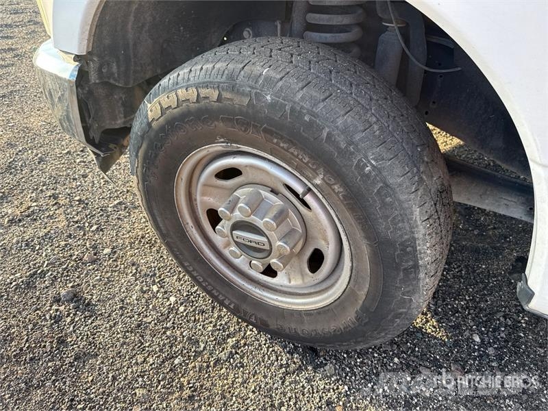 Ford F-250 XL 4x2 Extended Cab Pickup Інше