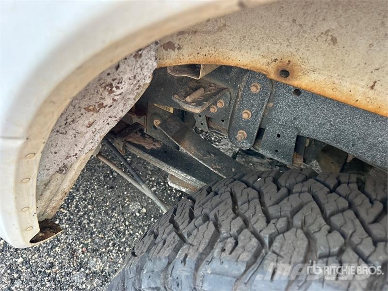 Ford F-250 XL 4x2 Extended Cab Pickup 其他