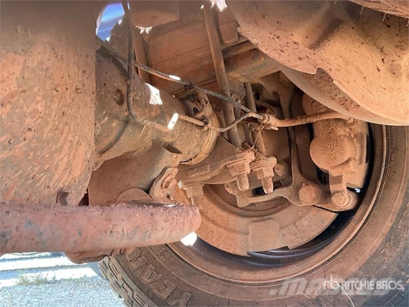 Ford F-250 XL 4x2 Extended Cab Pickup Inne