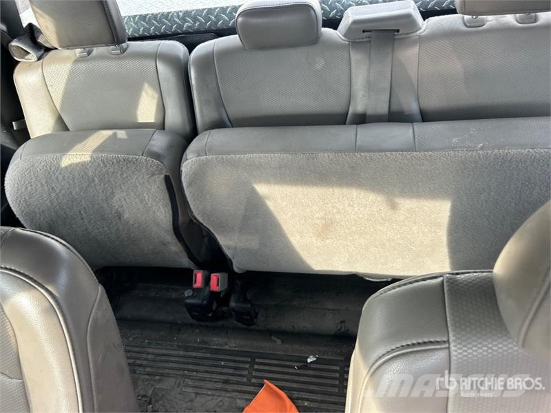 Ford F-250 XL 4x2 Extended Cab Pickup Ostalo