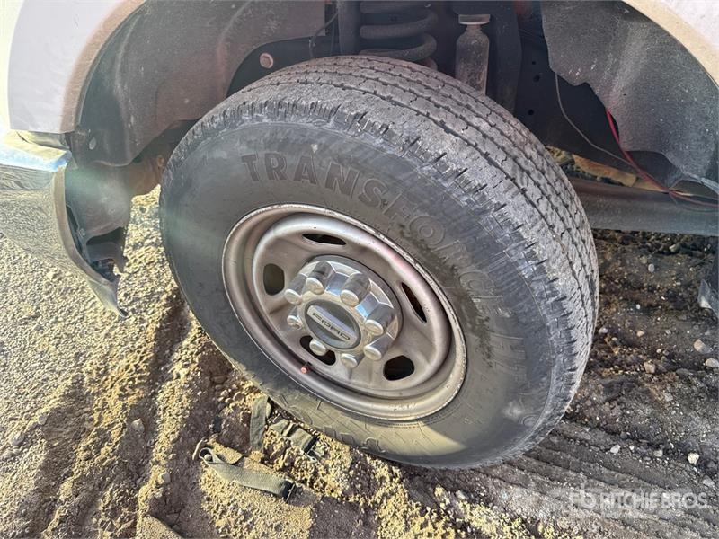Ford F-250 XL 4x2 Extended Cab Pickup Прочие фургоны