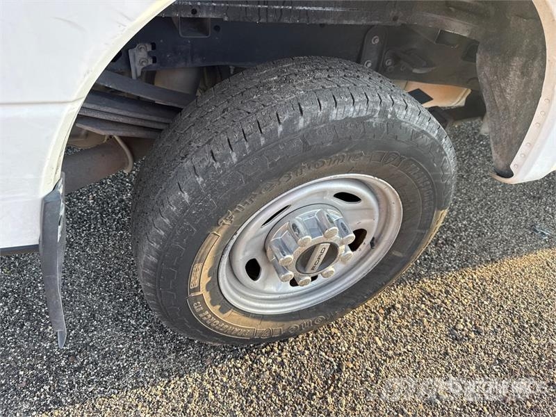 Ford F-250 XL 4x2 Extended Cab Pickup Інше